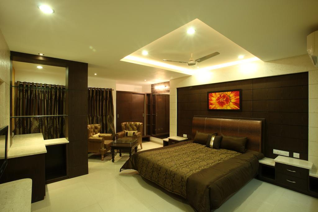 Hotel Surya Prime Kota  Eksteriør billede